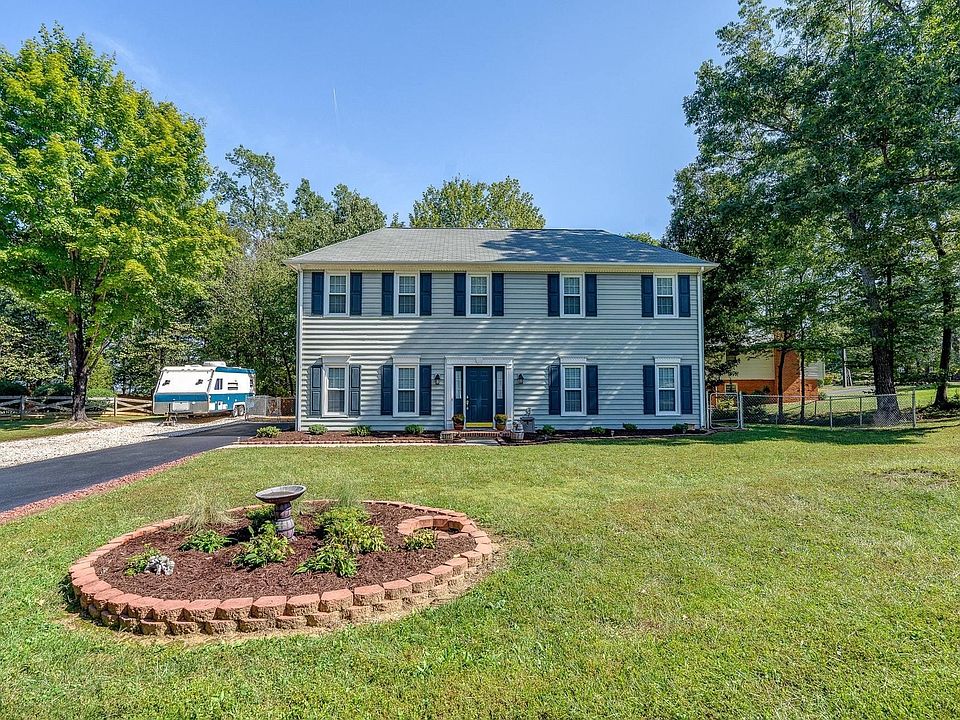1st image of 5517 Warwood Dr