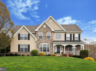 1 Hiview Dr, Avondale, PA 19311