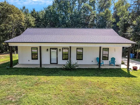 101 Lynn Dr, Archdale, NC 27263