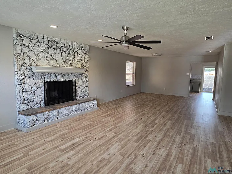 2125 Circlewood Pl — Photo 4