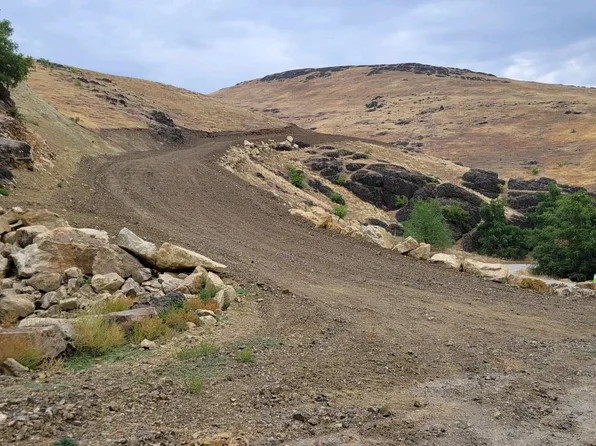 4950 Cherry Gulch Ln, Emmett, ID 83617