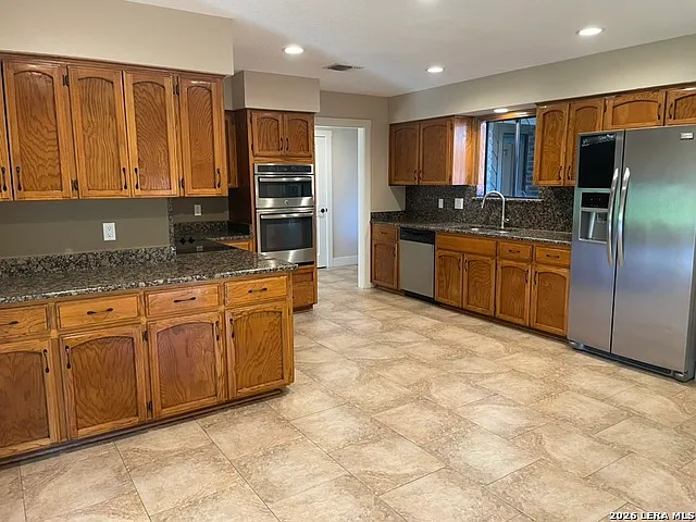 19602 Encino Brk — Photo 2