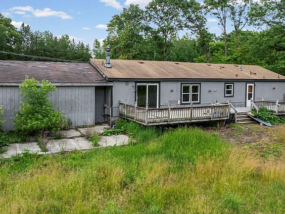 3rd image of 51105 Arkona Rd