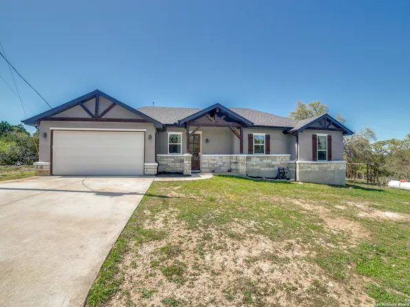 10009 PORTSMOUTH DR, Spring Branch, TX 78070