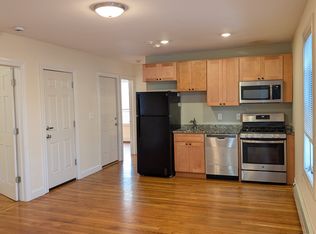 305 Hurley St #2, Cambridge, MA 02141