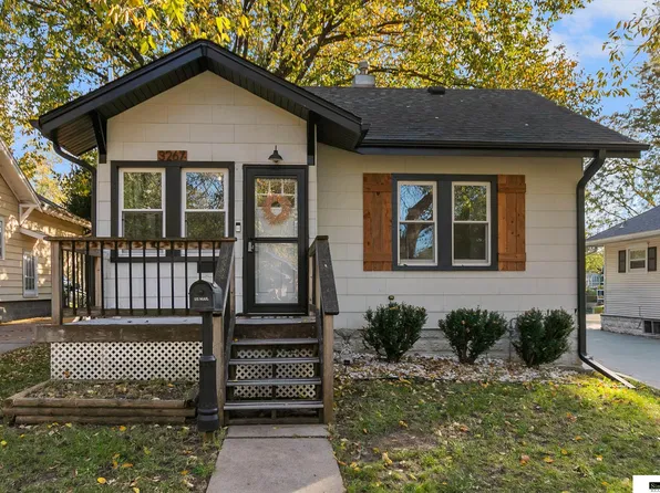 3267 D St, Lincoln, NE 68510