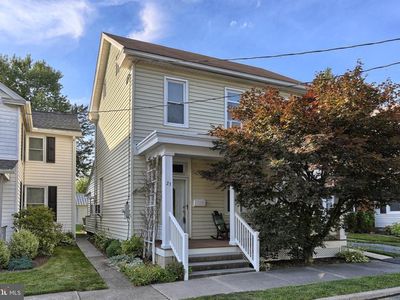 23 W Main St, Hershey, PA, 17033