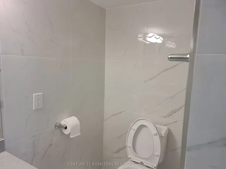 48 Muscovy Dr — Photo 13