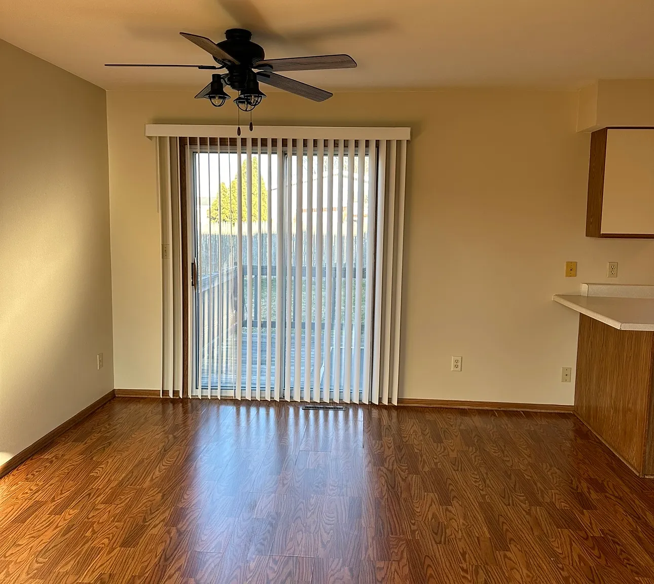 2 bed, 1.5 bath, 1250 sqft, $1,700 — Photo 1