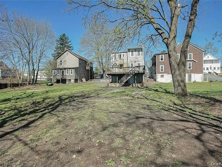 304 Tower Ave — Photo 20