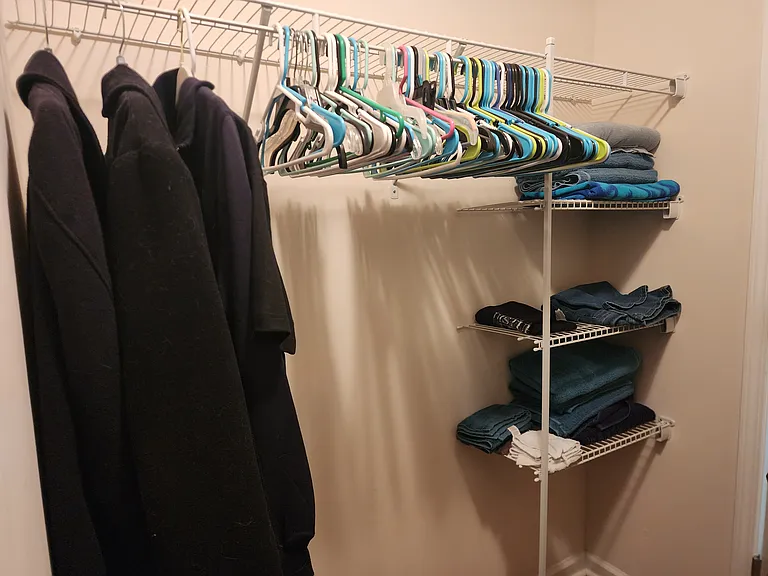 1300 Arbor Ct — Photo 17