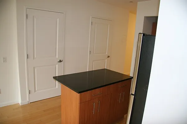 Rented by City Connections Realty | media 20