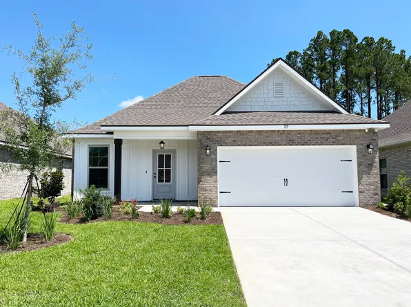 115 Apollo Ave E, Freeport, FL 32439