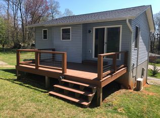 18 Rosemary Rd, Asheville, NC 28806