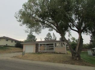 112 Mount Pleasant St, Lewistown, MT 59457