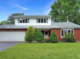17 Rath Ln, East Brunswick, NJ 08816