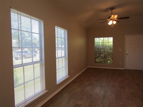 3rd image of 12301 Abney Dr