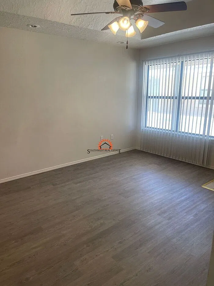 2 bed, 2.0 bath, $1,150 — Photo 2
