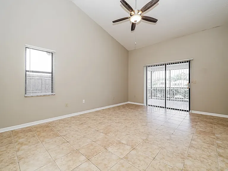 1510 Storington Ave — Photo 6