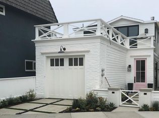 323 Crystal Ave, Newport Beach, CA 92662