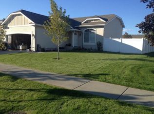 2483 W Elmwood Dr, Coeur D Alene, ID 83815
