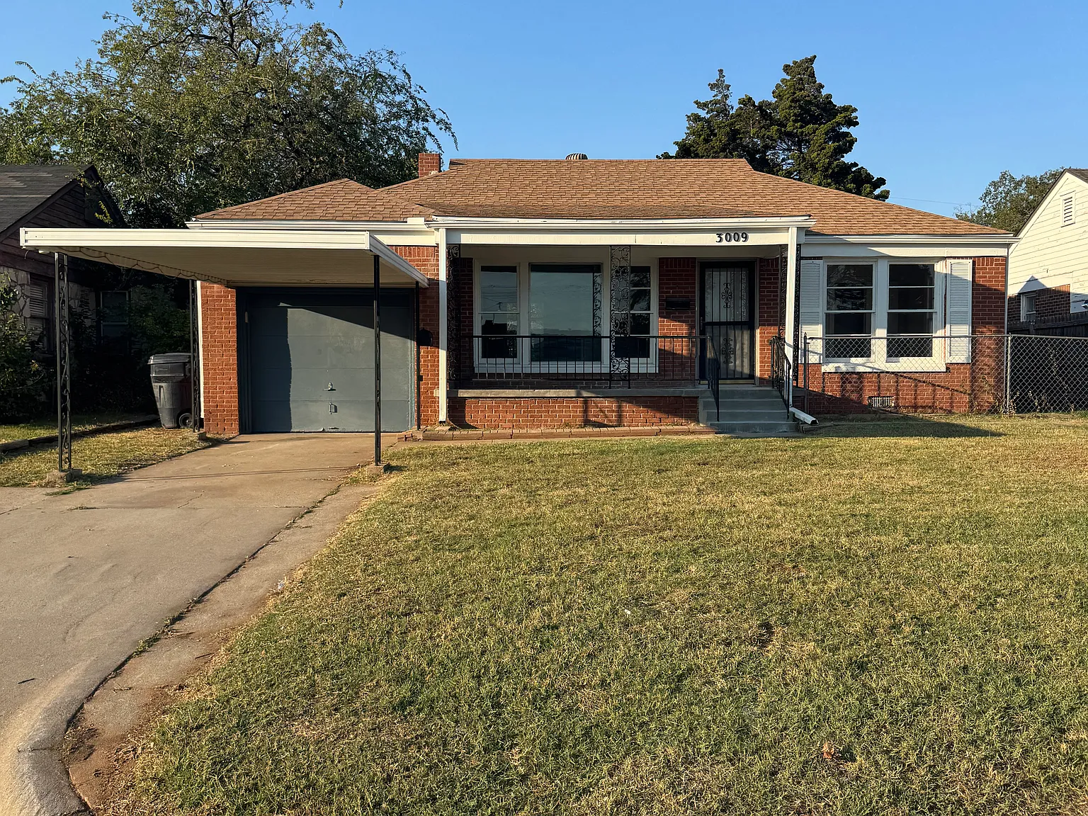 2 bed, 967 sqft, $1,500 — Photo 1