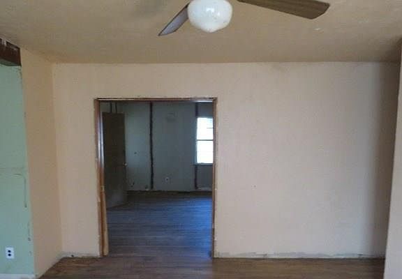 5th image of 11401 SE 97th St