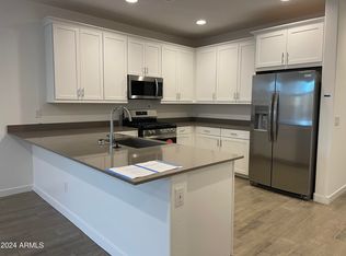 3040 E Frontiersman Ln, San Tan Valley, AZ 85140