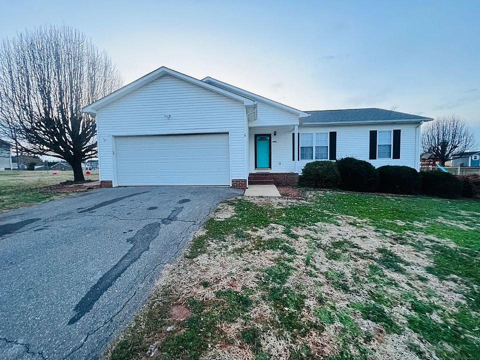 1st image of 4703 Dalena Dr