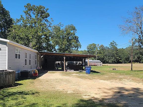 4th image of 1175 County Road 780