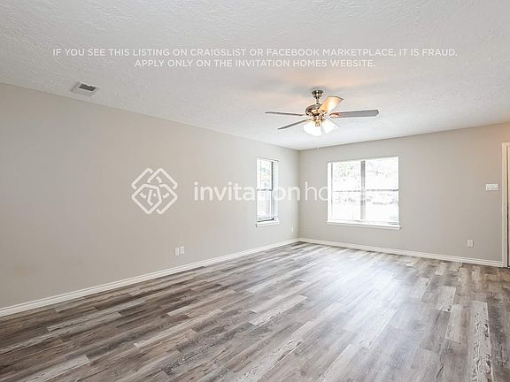 3rd image of 712 S Iowa Ave