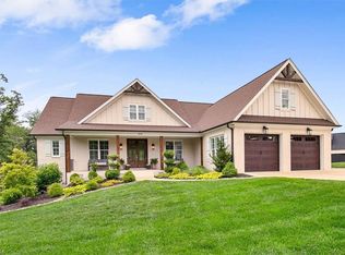 8005 Honkers Hollow Dr, Stokesdale, NC 27357