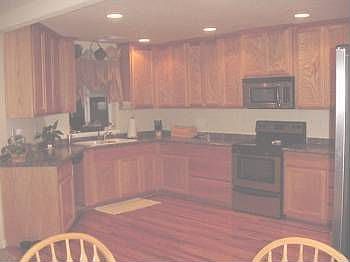 4th image of 6680 Rogue River Dr