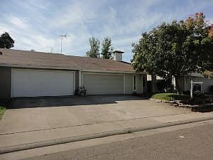 3rd image of 9748 Woodhollow Way
