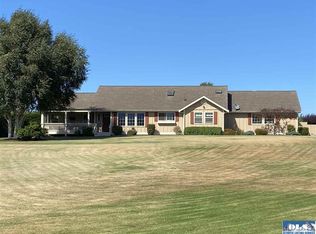 133 Penny Ln, Sequim, WA 98382