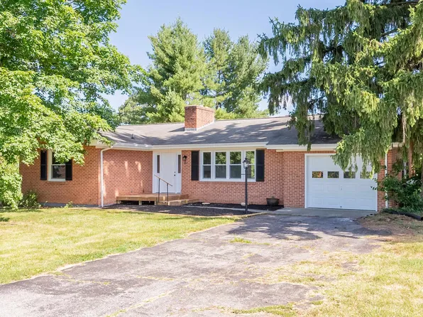 315 Summitridge Rd SW, Christiansburg, VA 24073