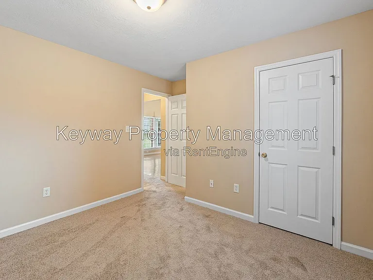 803 Bell Springs Ct — Photo 19