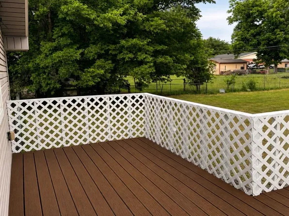 180 Trail Dr, Bowie, TX 76230