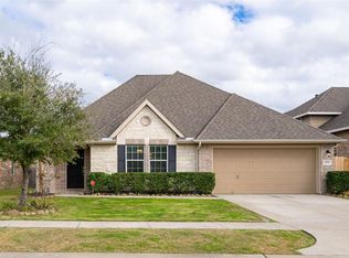 4710 Lake Rim Dr, Alvin, TX 77511