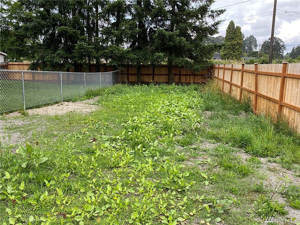 2nd image of 0 110th St S