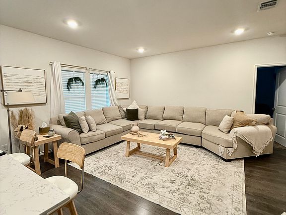 2nd image of 713 Cultivator Ct