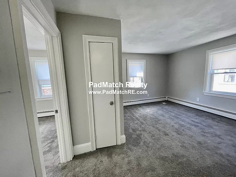 3 Winship Pl — Photo 3
