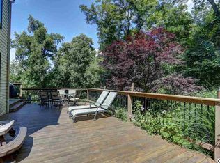 317 Berry Mountain Rd, Millersburg, PA 17061