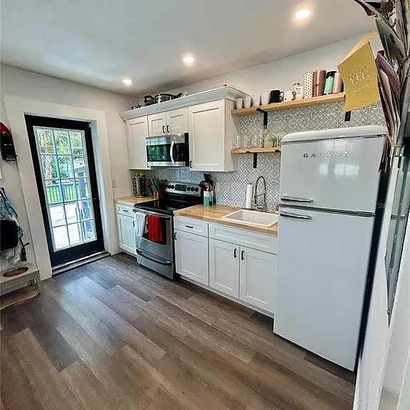 3550 2nd Ave S — Photo 6
