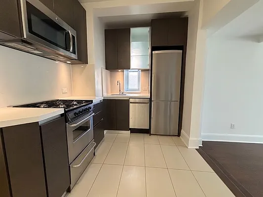 Kitchen, photo 1
