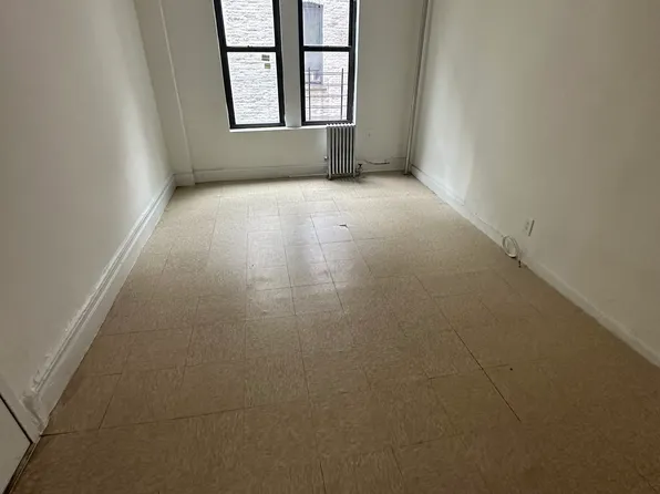 453 Pennsylvania Ave #14, Brooklyn, NY 11207