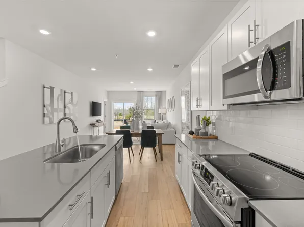 1649 Manuka Ln, Columbia, TN 38401