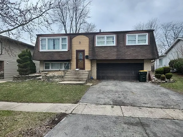 19904 Monterey Ave, Lynwood, IL 60411