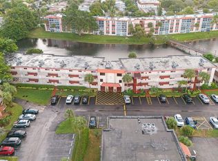 1080 Del Lago Cir APT 103, Sunrise, FL 33313