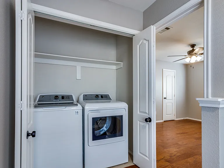 3127 Lubbock Ave #3127 — Photo 2